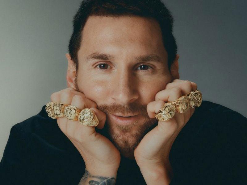 Adidas vinh danh Quả bóng vàng thứ 8 của Messi bằng bộ 8 chiếc nhẫn vàng đặc biệt