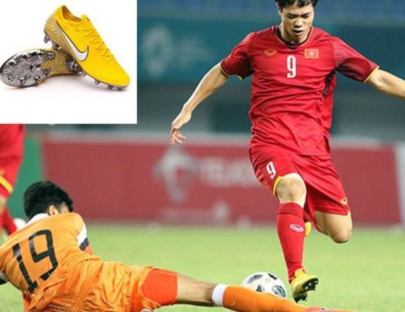 Soi giày của các cầu thủ Việt Nam nổi tiếng