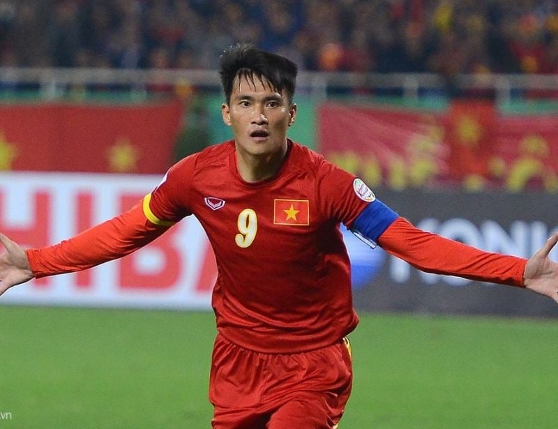 Áo thi đấu của đội tuyển Việt Nam năm 2014